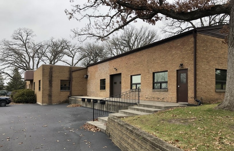 39W433 Highland Ave, Elgin, IL, 60124 Elgin,IL